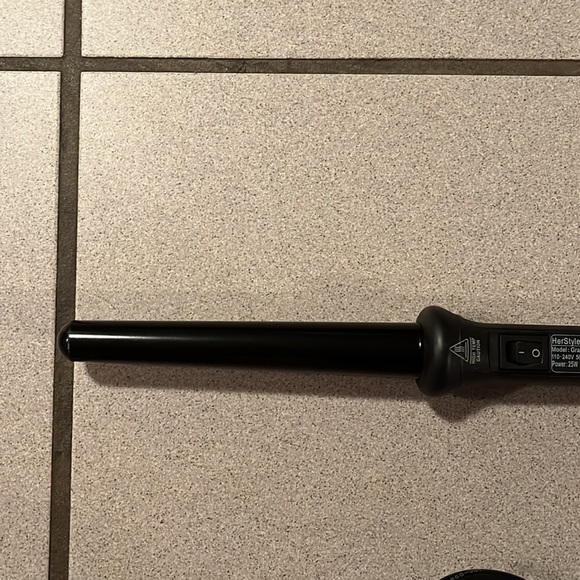 HerStyler Curling Wand - Picture 3 of 3